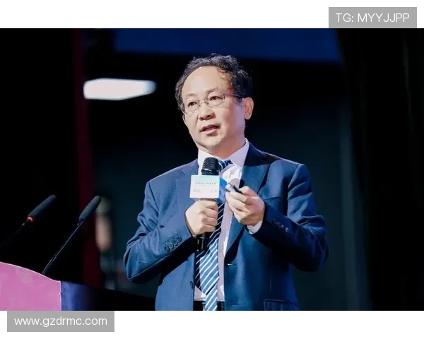 最帅企业家引领未来商业创新与时代变革新篇章璀烁梦想蓝图隆重开启